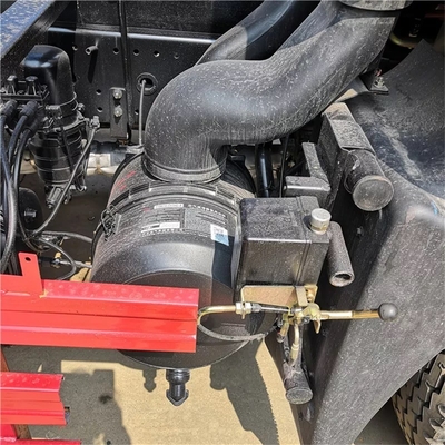 Camion di aspirazione delle acque luride di vuoto di SINOTRUK HOWO 6X4 336hp