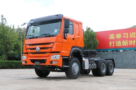 camion ZZ4257S3241W del motore primo della testa 371hp Euro2 del trattore 6x4