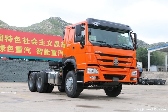 camion ZZ4257S3241W del motore primo della testa 371hp Euro2 del trattore 6x4