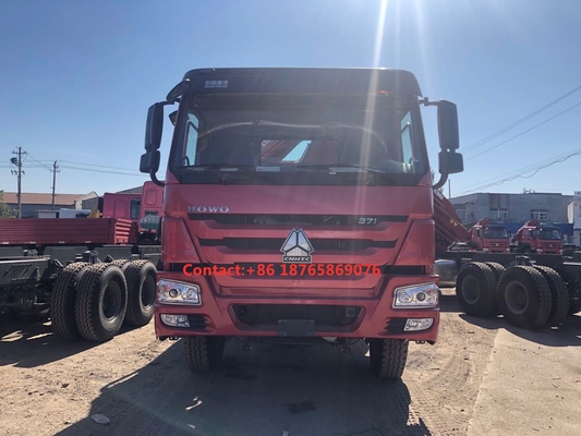 il camion pesante 12T del carico di 450hp 6*4 che incastra l'asta ha montato la gru