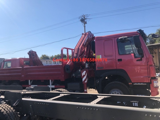 il camion pesante 12T del carico di 450hp 6*4 che incastra l'asta ha montato la gru