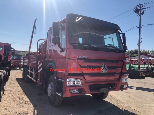 il camion pesante 12T del carico di 450hp 6*4 che incastra l'asta ha montato la gru