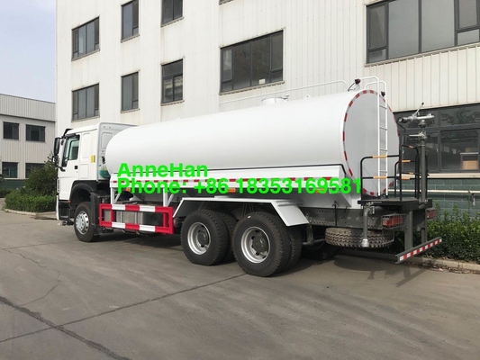 Camion di serbatoio di acqua di Sinotruk Howo 7 20000L 6x4 con il sistema a spruzzo