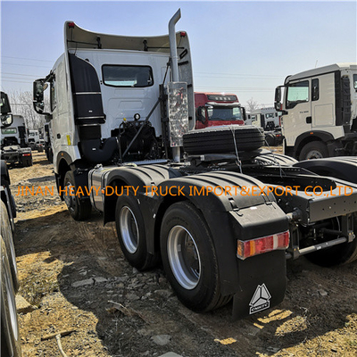 Camion bianco del trattore di Howo 6x4 del camion del motore primo di Sinotruk A7 6x4