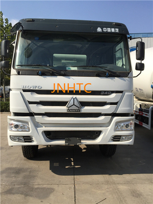 Howo Sinotruk 9 sedili cubici del camion due del miscelatore di cemento di 10m3 12CBM