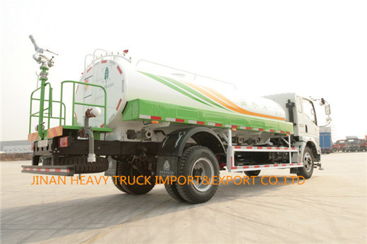 L'annuncio pubblicitario di bassa potenza di SINOTRUK trasporta 80000 90000 10000 litri su autocarro di camion di serbatoio di acqua