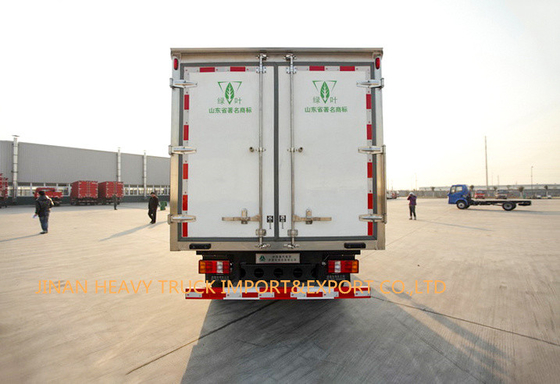 Camion refrigerato di bassa potenza di Howo 4X2 5 tonnellate di 60000kg 7 TONNELLATE