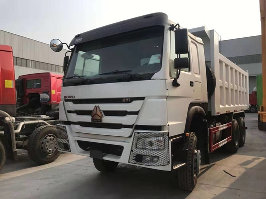 SINOTRUK Howo 6x4 3 Axle Dump Truck 30 tonnellate che caricano l'autocarro con cassone ribaltabile resistente Tipper Truck
