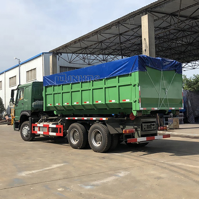 Camion di immondizia del rotolo del braccio di gancio di SINOTRUK HOWO 6x4 per i rifiuti residui dei rifiuti