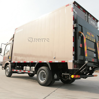 Dovere 4x2 di Van Cargo Box Truck Light di consegna di SINOTRUK HOWO