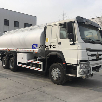 Rimorchio Euro2 Euro3 25000L 6x4 dell'autocisterna del combustibile derivato del petrolio di Sinotruk HOWO 371hp
