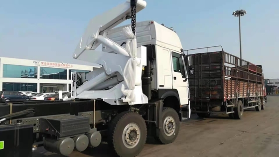 Ascensore laterale montato camion Crane Mqh 37a di Sinotruk Howo 8x4 Crane With Xcmg 37t