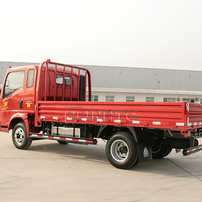 L'annuncio pubblicitario di bassa potenza di SINOTRUK HOWO 4x2 trasporta 2 la tonnellata su autocarro 5 Ton Flatbed Truck di tonnellata 3