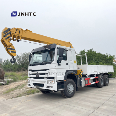 Il camion telescopico di Sinotruk Howo 6x4 10 ha montato la gru di Crane Straight Arm Cargo Truck