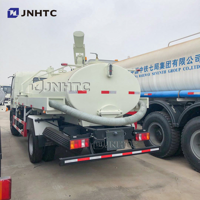 CINO HOWO 4x2 6 gomma il piccolo camion 3000L 5000L 6000L di aspirazione delle acque luride di vuoto