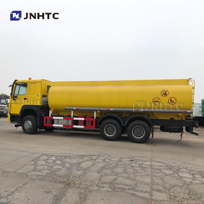 Camion cisterna di rifornimento di carburante del camion cisterna 6*4 del combustibile di HOWO euro2 16cbm