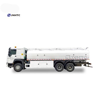 Serbatoio di combustibile del camion dei semi di HOWO 6x4 che rifornisce di carburante 12cbm 15cbm Euro2 Euro3