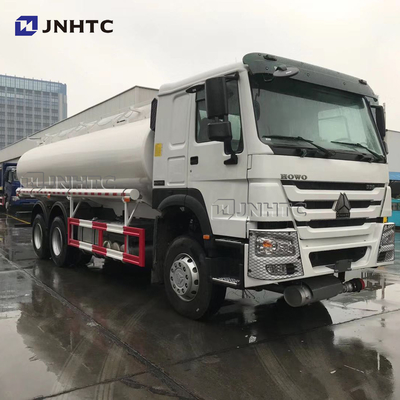 Serbatoio di combustibile del camion dei semi di HOWO 6x4 che rifornisce di carburante 12cbm 15cbm Euro2 Euro3