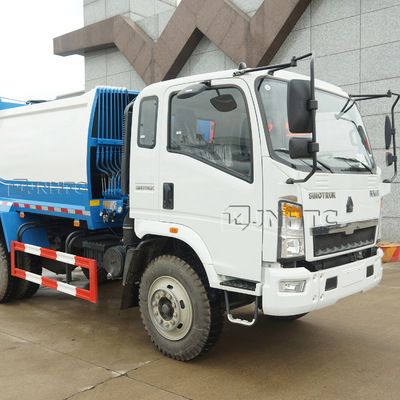 Piccolo camion del compattatore di rifiuti 5m3 di HOWO 4x2