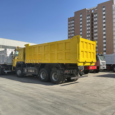 Tonnellata dieci Wheeler Dump Truck 20Cubic 371hp di tonnellata 30 di HOWO 6x4 20 con il corpo del carico di 5.6m