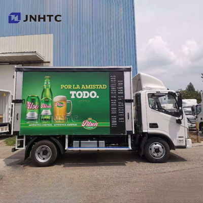 Il camion del congelatore di frigorifero di Sinotruk HOWO 4x2 beve il camion della scatola refrigerato bevanda