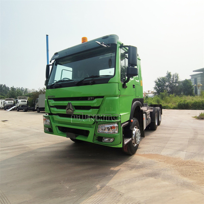 il trattore di Howo A7 420 del camion del motore di 6*4 371hp Primve si dirige verso Mombasa