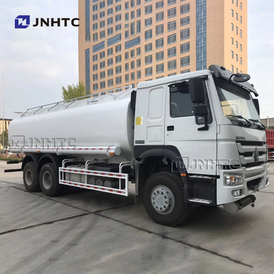 Camion cisterna del combustibile di HOWO 6x4 336hp con l'autocisterna 20cbm