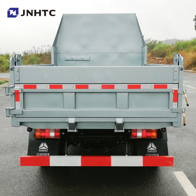 1/6 di scarico Tipper Truck Right Hand Drive della luce di SINOTRUK HOWO 5 tonnellate 10 tonnellate
