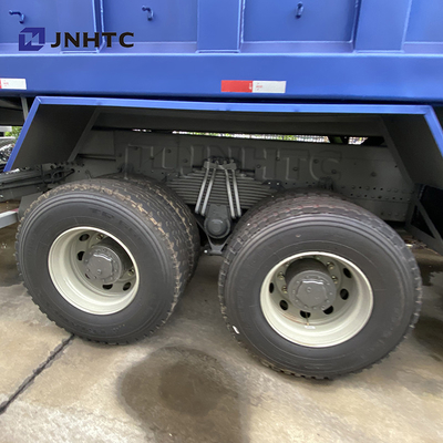 Metro cubico Tipper Truck di verde 20 cubici dell'autocarro con cassone ribaltabile di Sinotruk 6X4 371HP 20