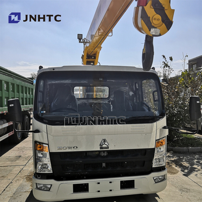 Luce di Sinotruk Howo 4X2 che incastra asta Crane Truck 5 tonnellate