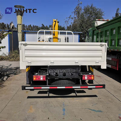 Luce di Sinotruk Howo 4X2 che incastra asta Crane Truck 5 tonnellate
