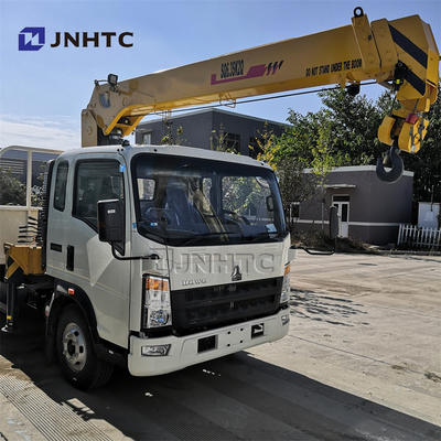 Camion commerciali di bassa potenza di SINOTRUK HOWO 4X2 con la GRU RHD 10 Ton Truck