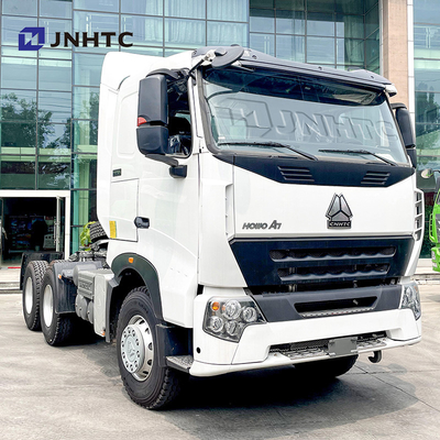 Il camion 420hp del motore primo di Euro2 HOWO trasporta il camion su autocarro di rimorchio di Sinotruk delle ruote 6x4 10