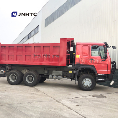 Autocarro con cassone ribaltabile di colore rosso 336hp Sinotruk Howo con 10 ruote e capacità 18m3