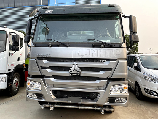 Petroliera di Howo del camion cisterna del combustibile del carraio 4*2 di Sinotruk Howo 6 10000L