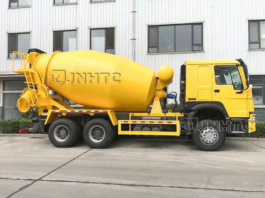 guida a sinistra originale delle ruote dell'autocisterna 10M3 6x4 10 del miscelatore di 371hp Sinotruk Howo