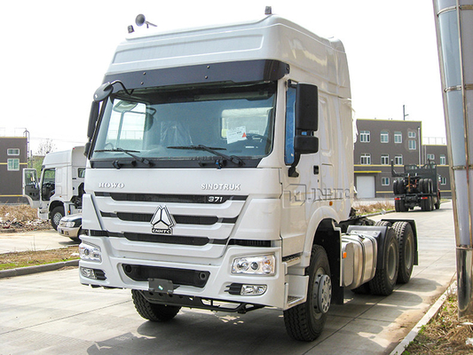 Sinotruk Howo 6x4 10 spinge il motore diesel compatto 371hp 420hp del rimorchio di trattore