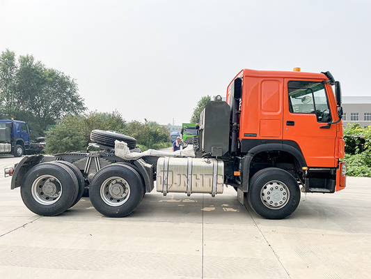 10 rimorchio capo 6x4 del motore primo del trattore di Howo 371 delle ruote