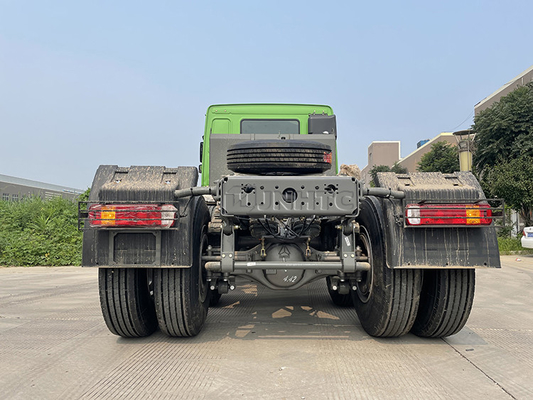 camion del trattore della ruota di 420hp Euro2 LHD Sinotruk Howo 10 50 tonnellate