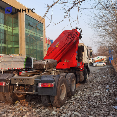 ruote di 371hp 8 Ton Telescopic Crane Truck Sinotruk HOWO 6x4 40t 10