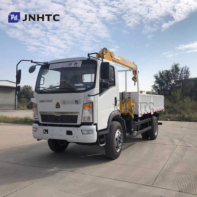 Il camion del carico della lamina piana ha montato Crane Sinotruk HOWO 4x4 tutto l'azionamento della ruota