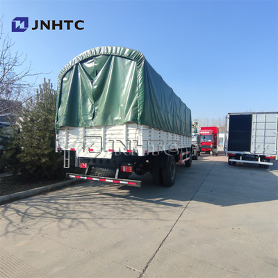 Soldato militare Transport With Seats del camion 4X4 6X6 8X8 di SINOTRUK HOWO
