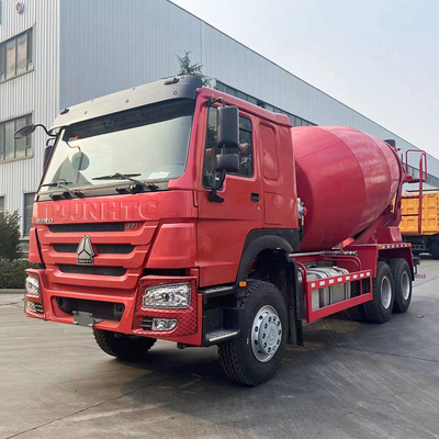 10 camion 6x4 di miscela di calcestruzzo delle ruote SINOTRUK HOWO rosso