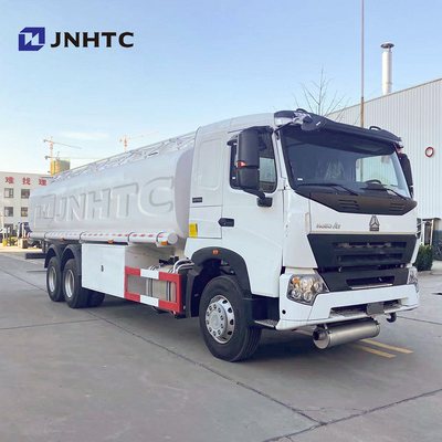 Camion cisterna del combustibile della ruota di Sinotruk Howo A7 6x4 10 con 371hp il motore dell'euro 2